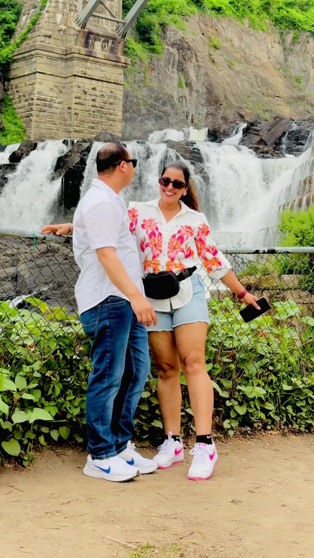 @anuoli297