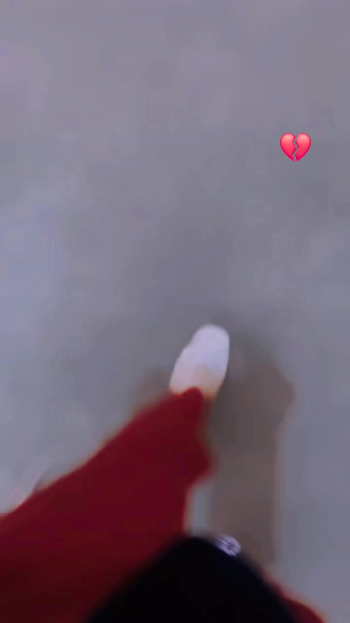 @𝔇andn🫰