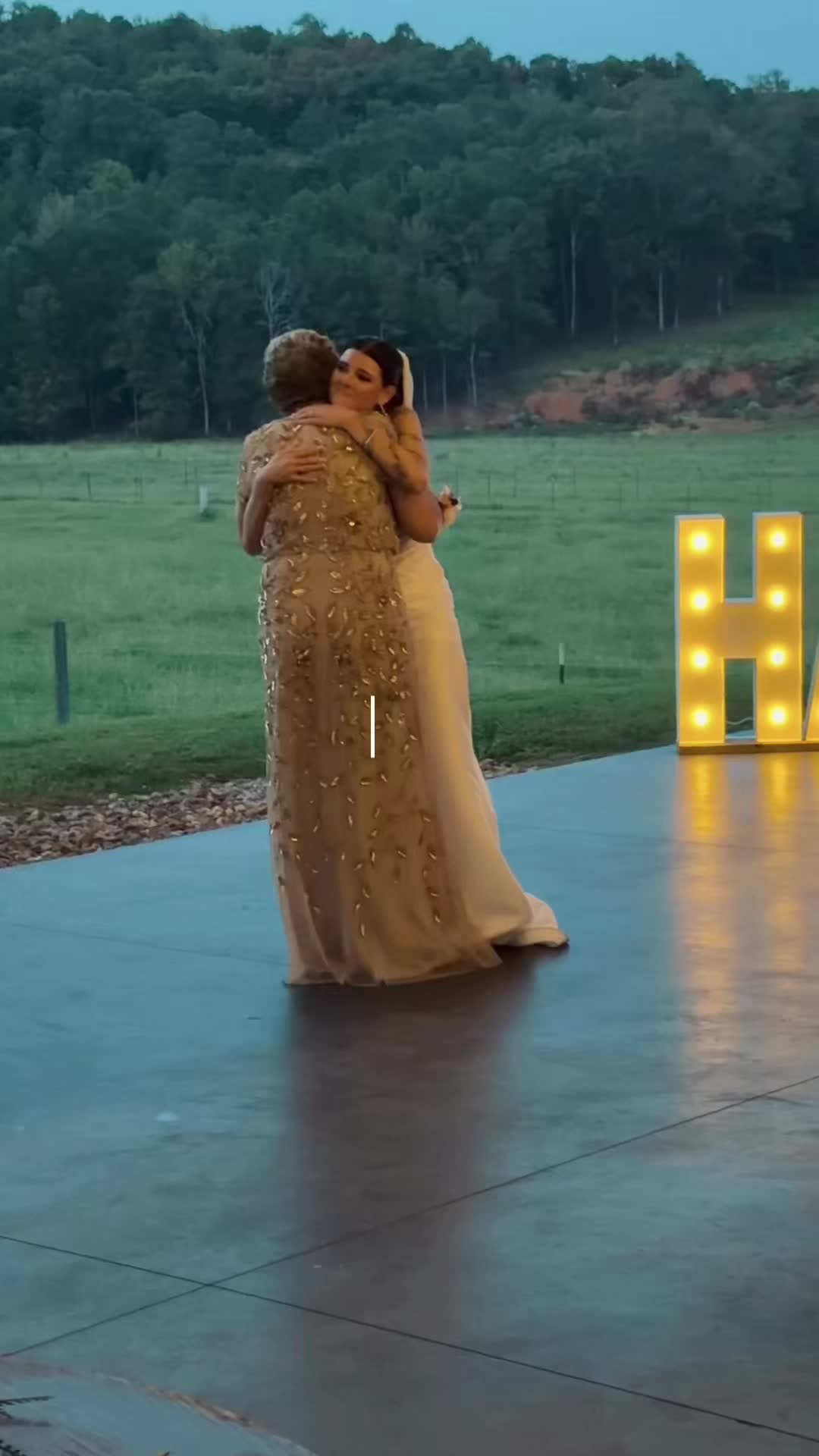 @Hall Farms Weddings and Events