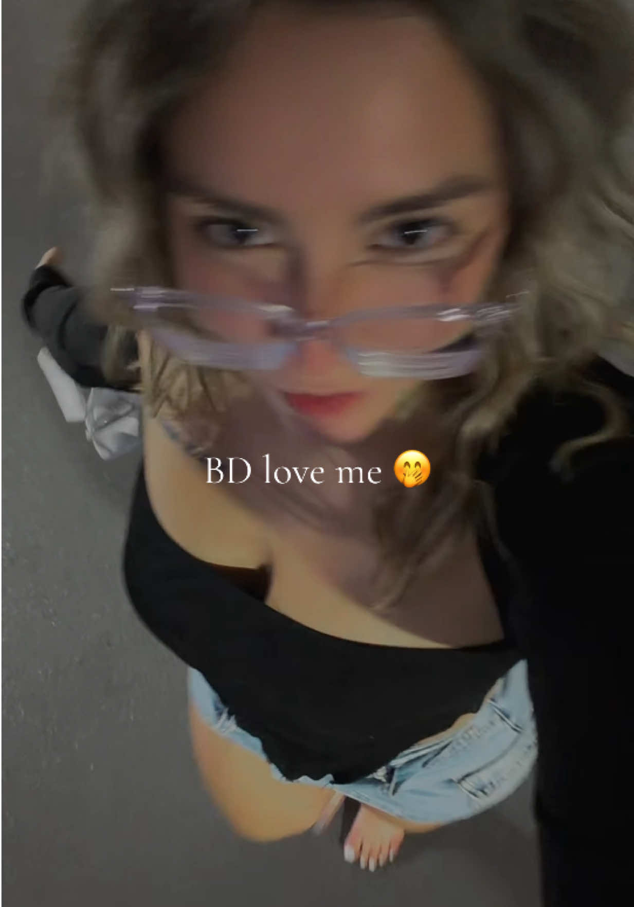 @Lolaa_lovee