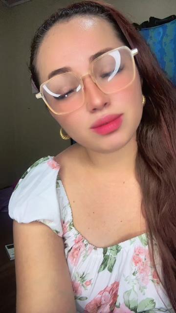 @C A R O L 🌻🍒