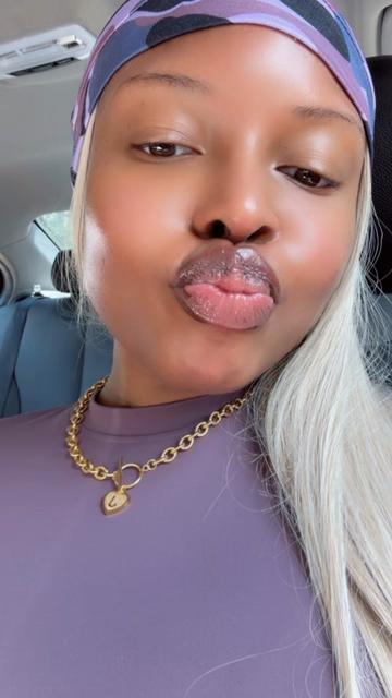 @Joysee.G