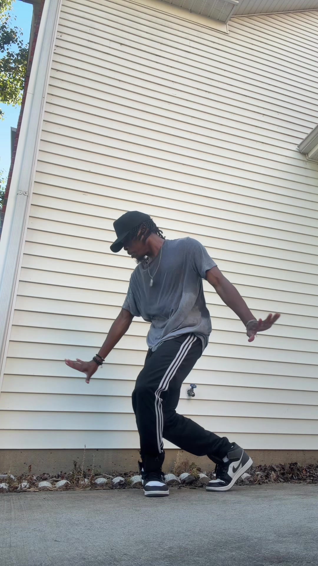 @young_XOH