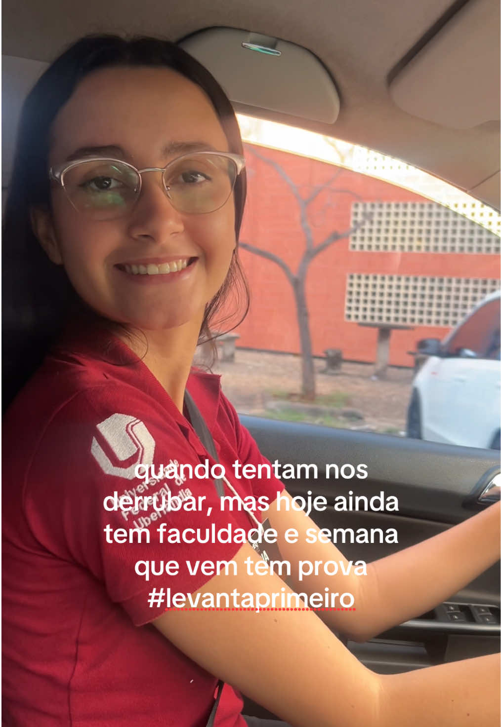 @LittleAna | Estudante de Psico