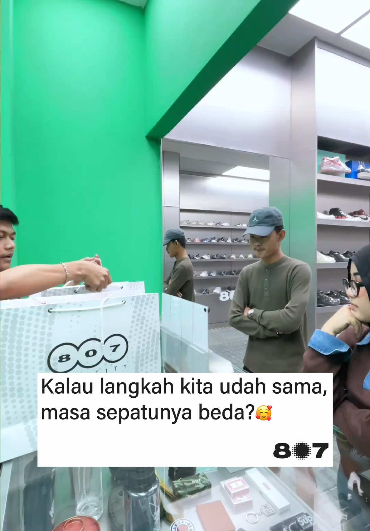 @807GARAGE