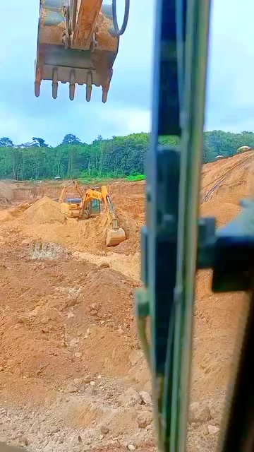@Excavator operator Bangladesh
