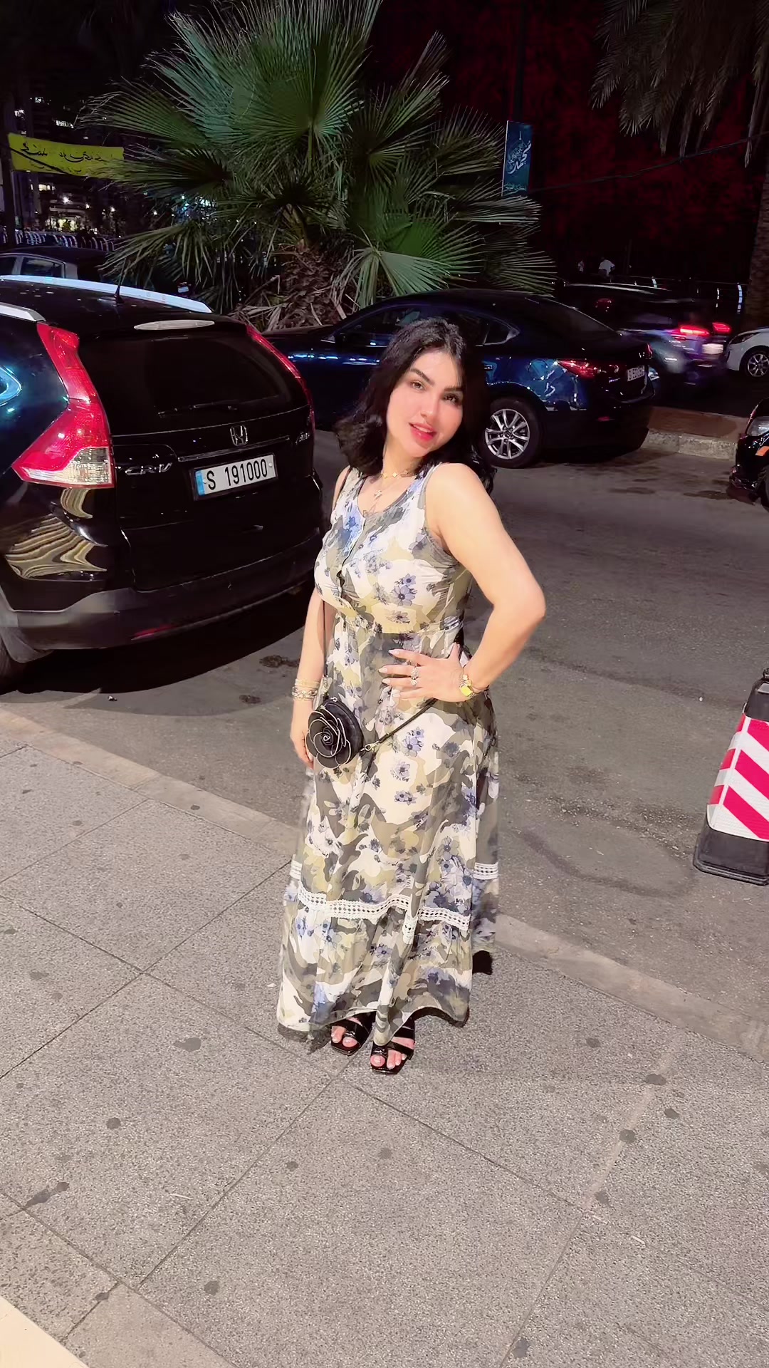 @الفنانه قمر الزمان