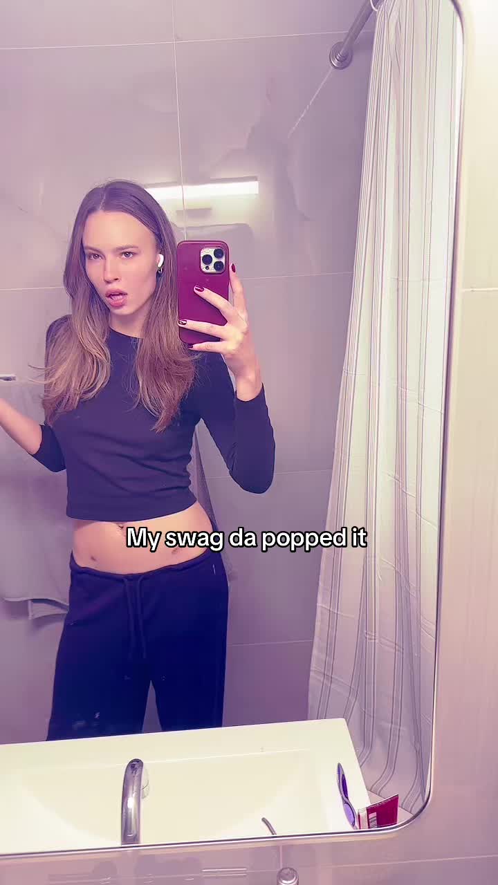@<3