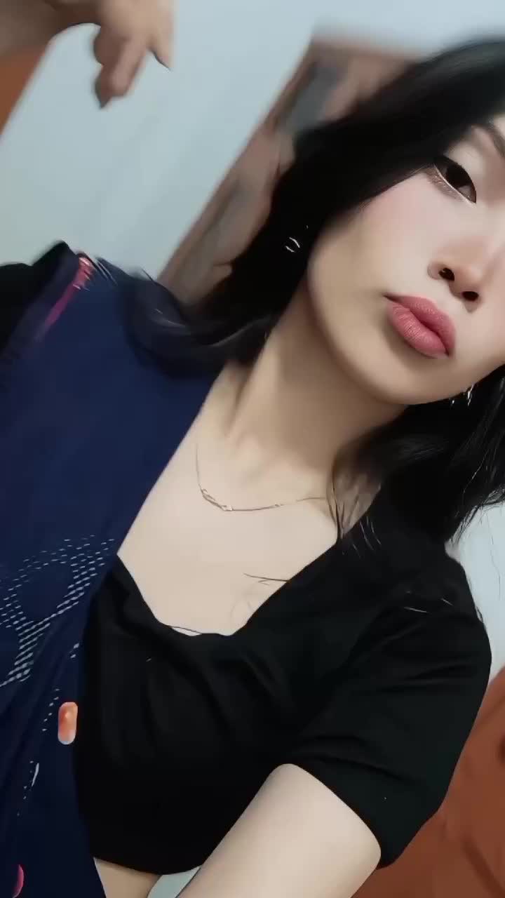 @🖤........