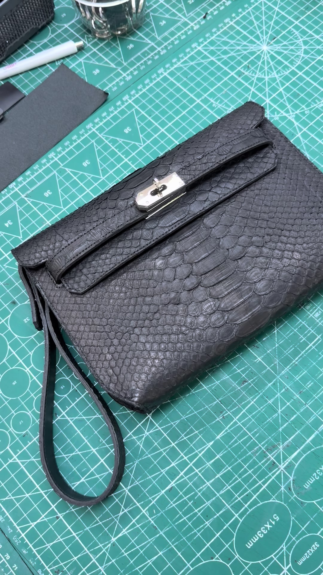 @GM Premium Leather