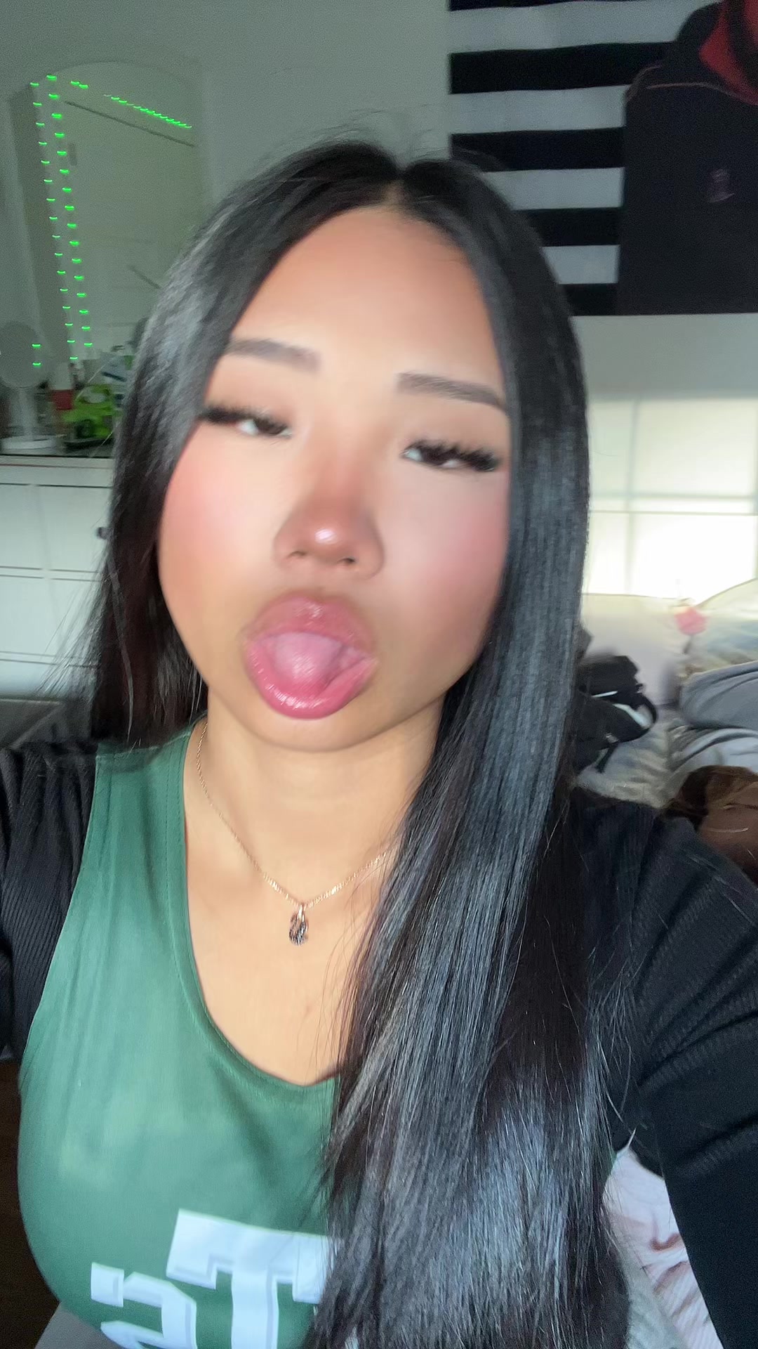 @$
