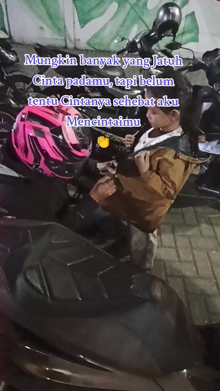 @vhat