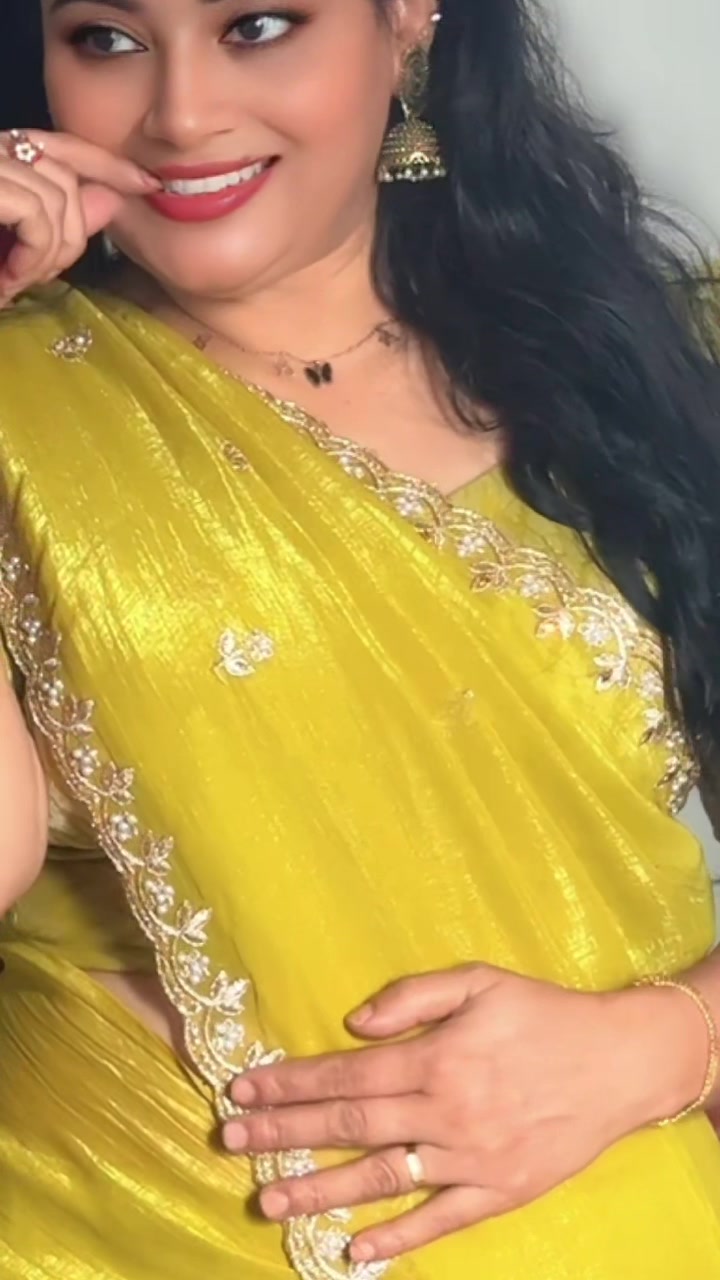 @പോന്നു മിന്നു
