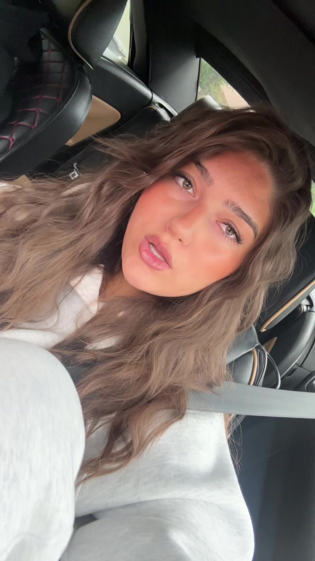@elnaz