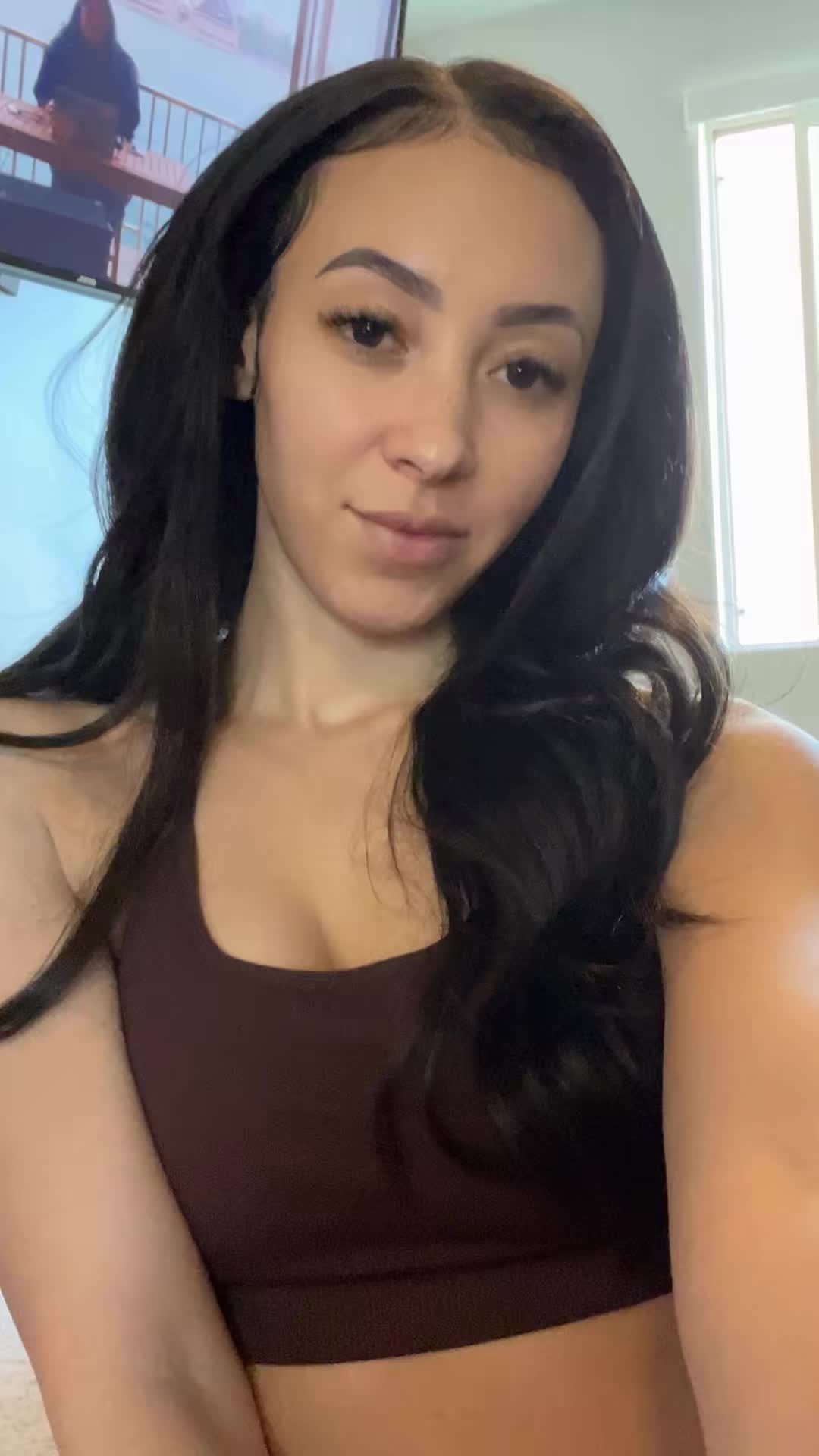 @auriauna
