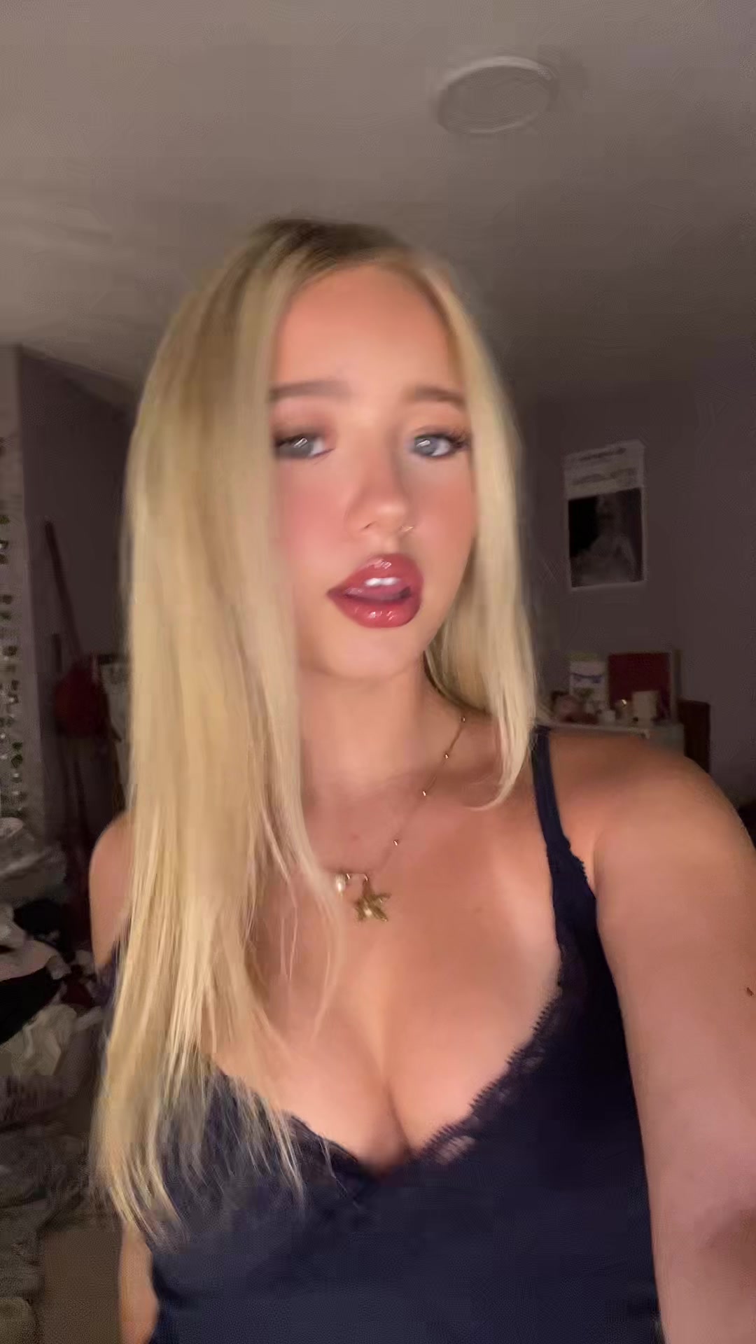 @pinkunicornglitter49