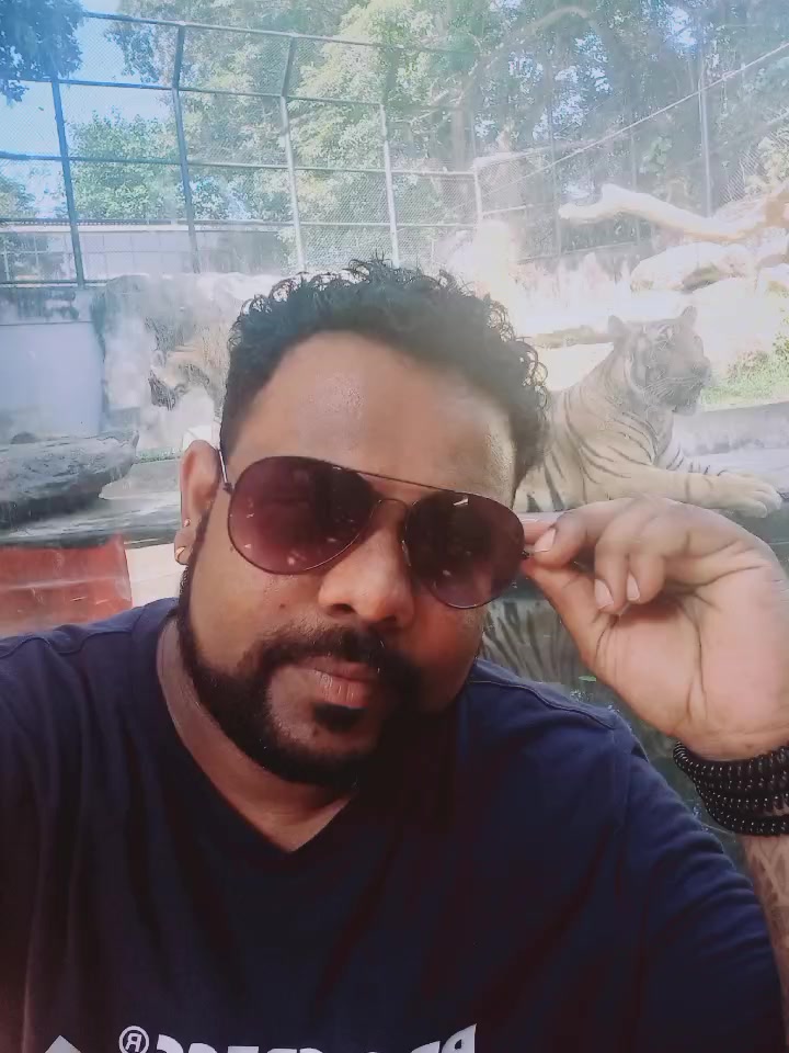 @ٰٰٰٖٖٖٜ︧۬︠🎼🎙️හිරු히루🇱🇰🇰🇷