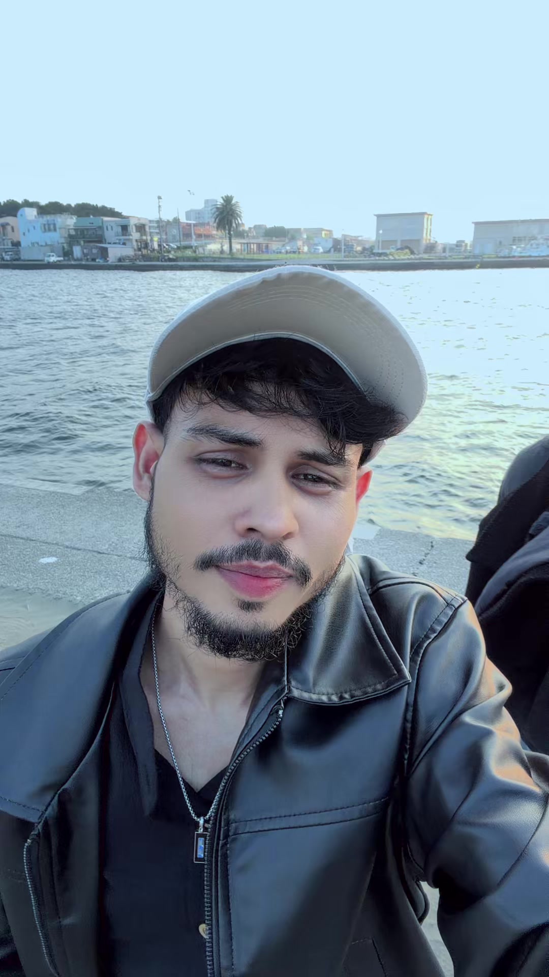 @Auren