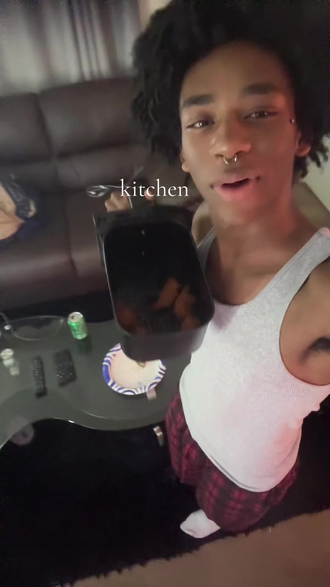 @skinnyblackemoteen