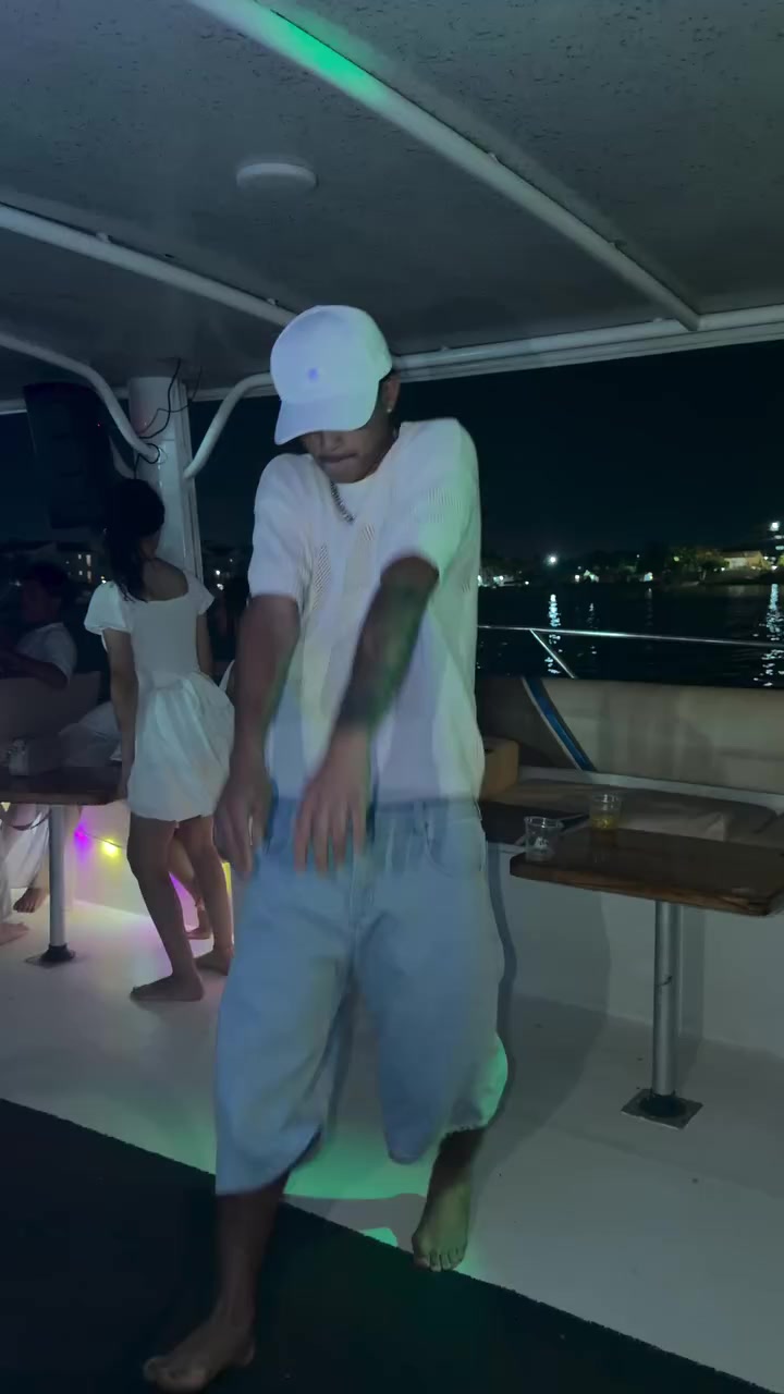 @𝓕💘