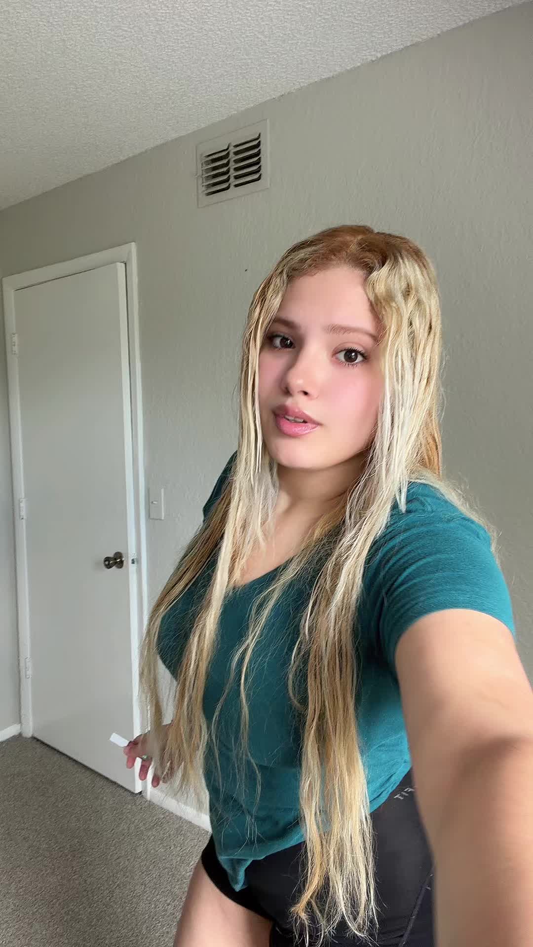 @Laura Martin