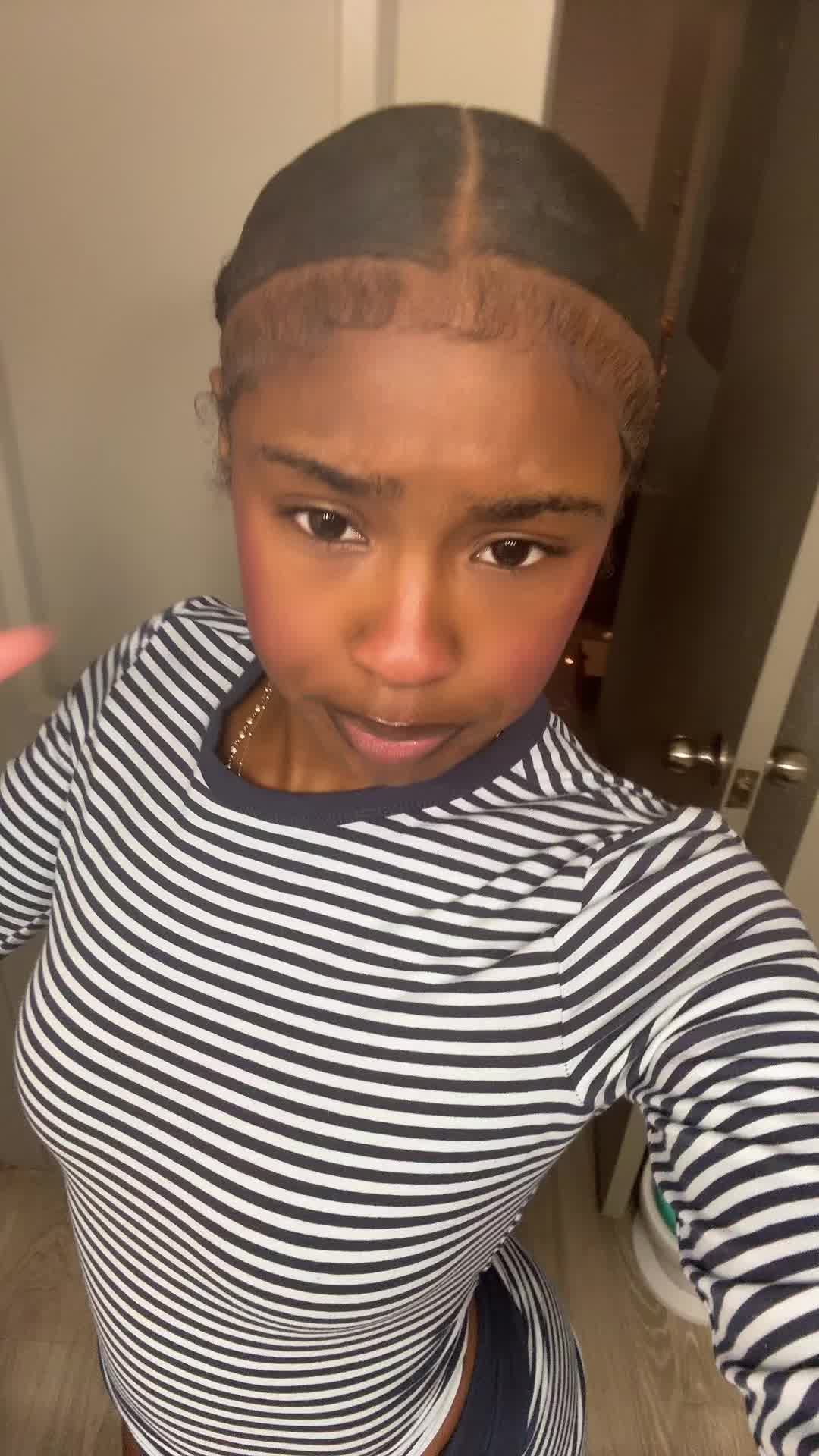 @taewayylilsister