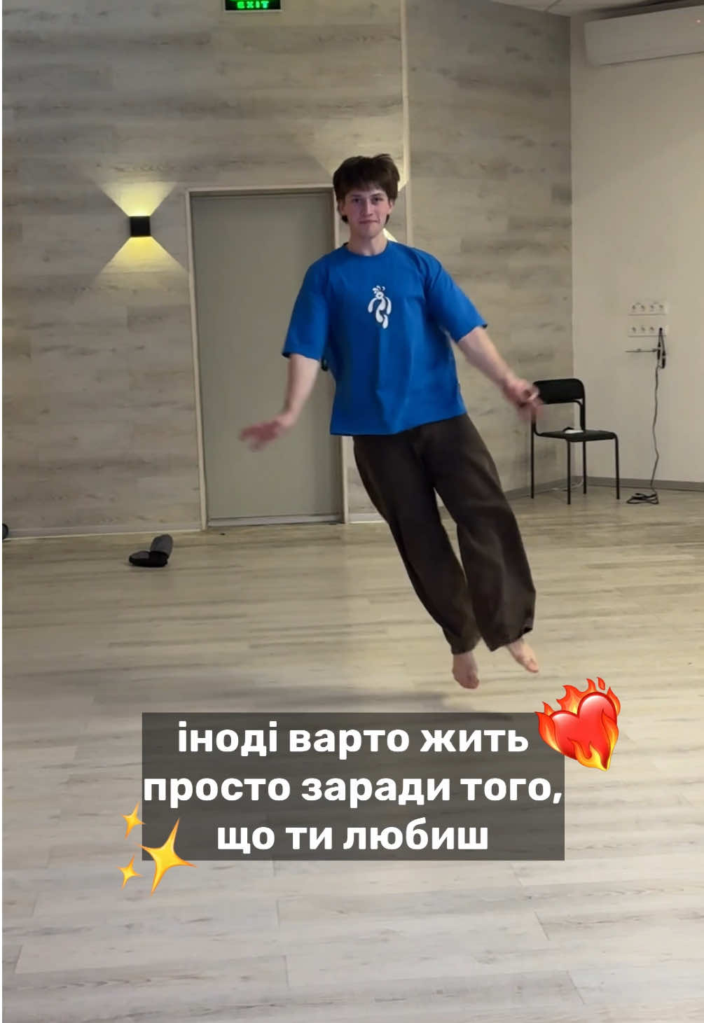 @Віктра 💚
