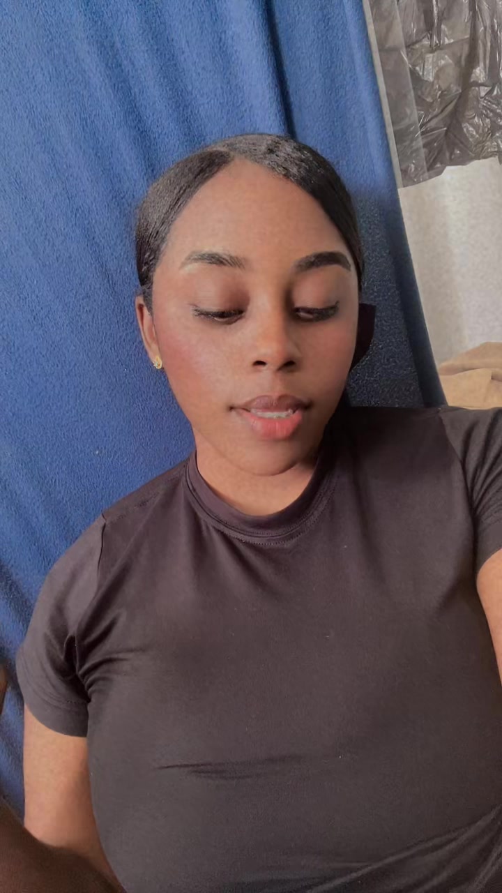 @Titi___