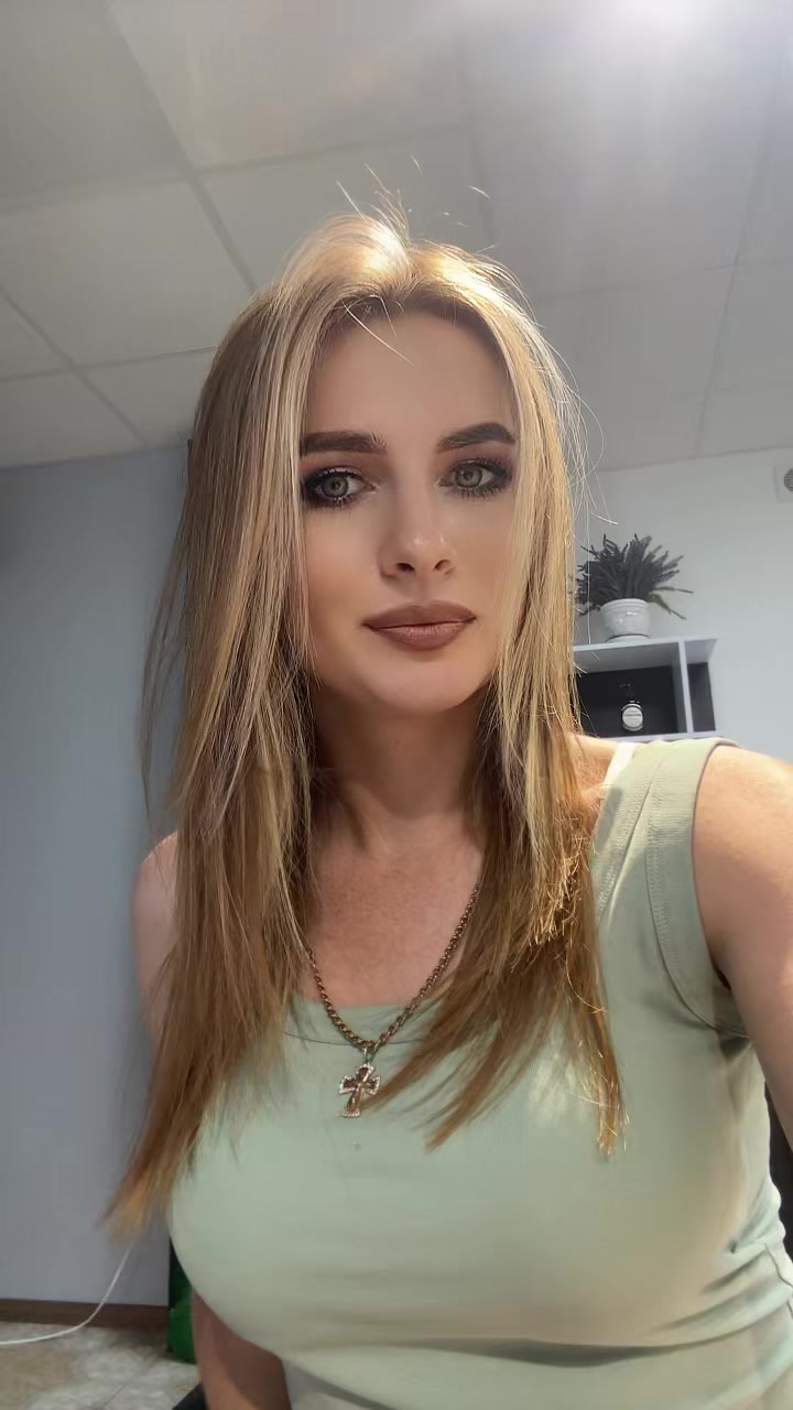 @Valentina