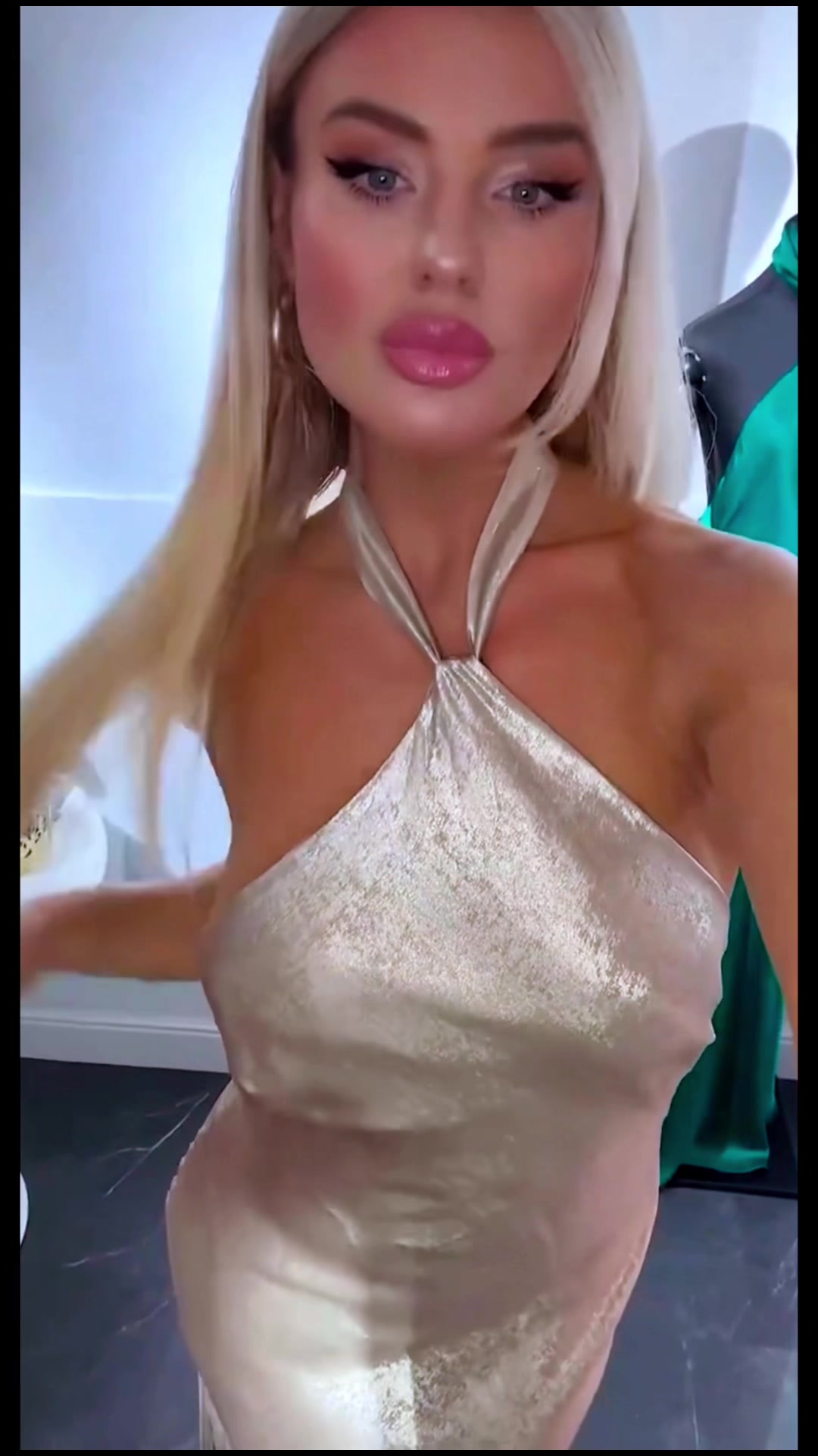 @𝓧𝓪𝓿𝓲 𝓓𝓮 𝓛𝓪 𝓡𝓲𝓿𝓪