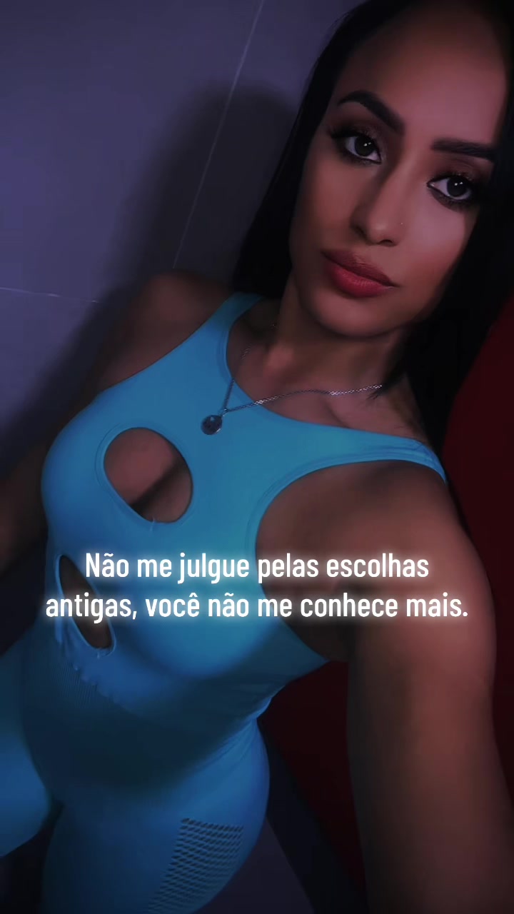 @BurguÊsinha 👑🩷