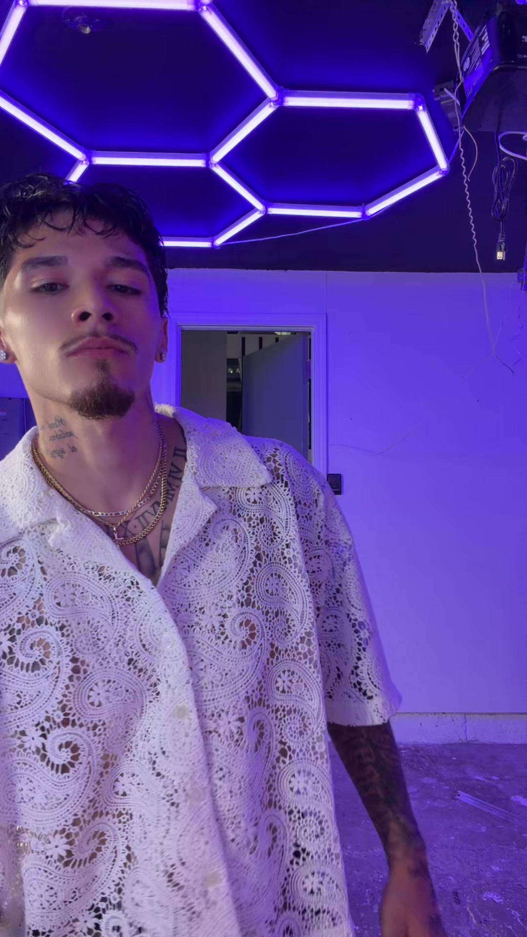 @2.official.Marco🦇