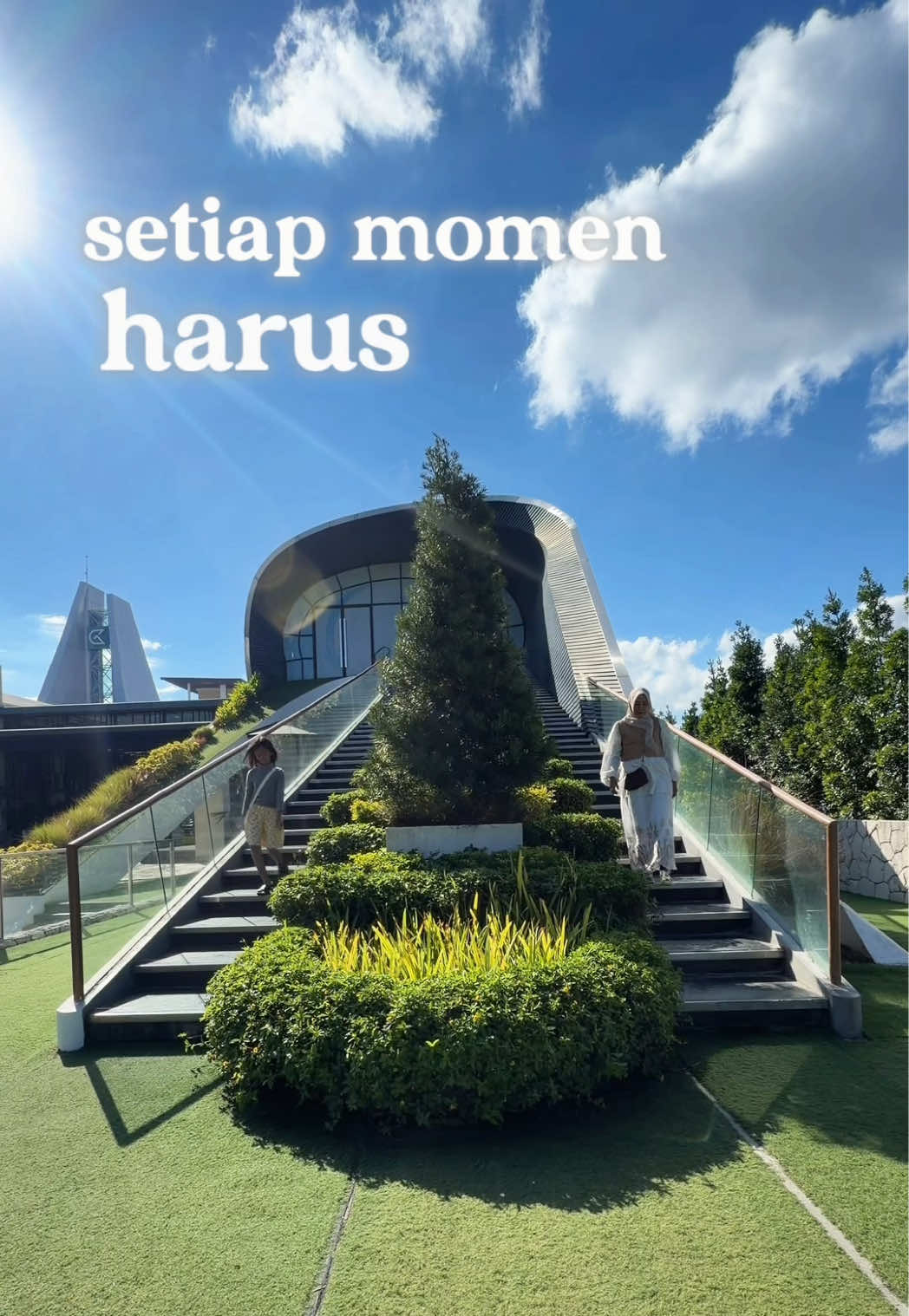@Madeleine Dinata