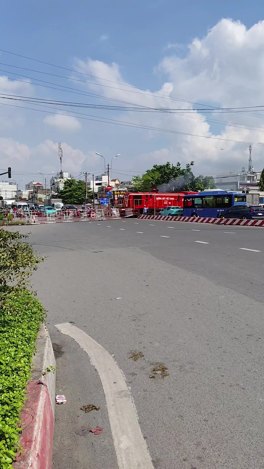 @Tân Thích Tàu