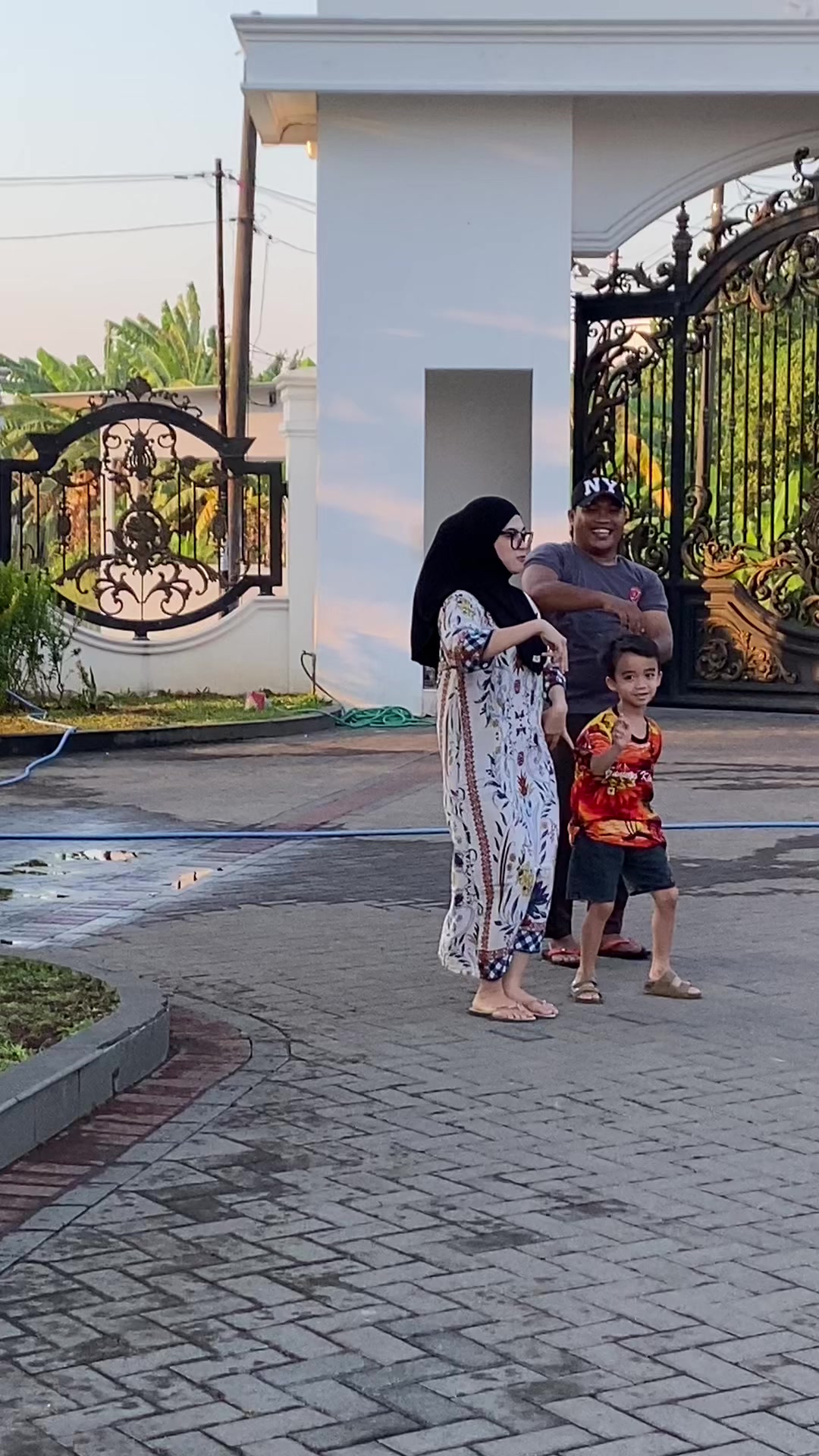 @Ayah Gaul Sidoarjo