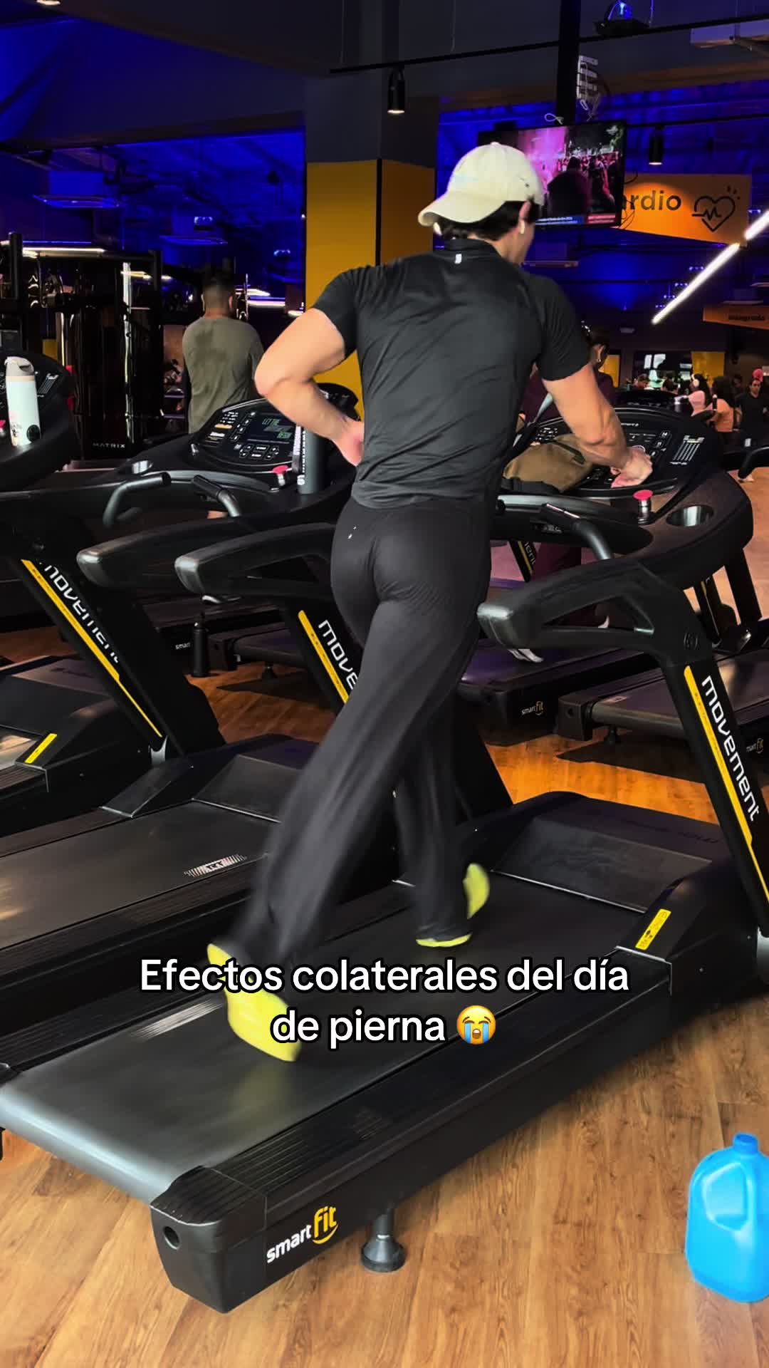 @Christian Adonis🇸🇻