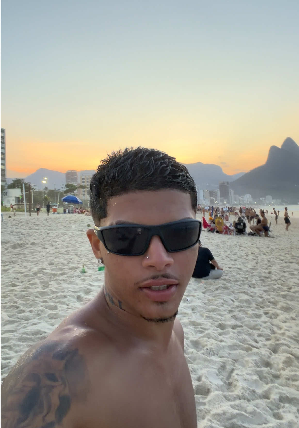 @©️ainanzinrlk