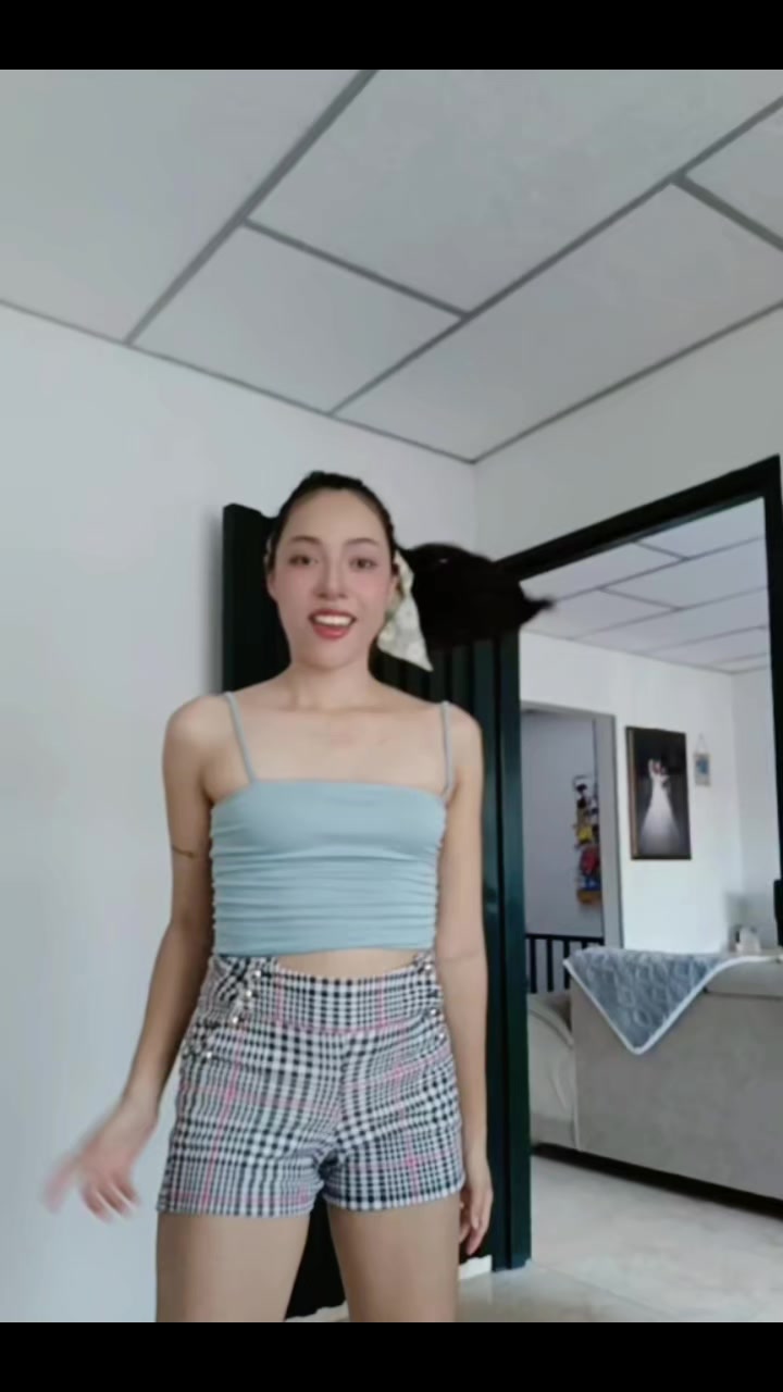 @AdriRainboworld 🌈✨