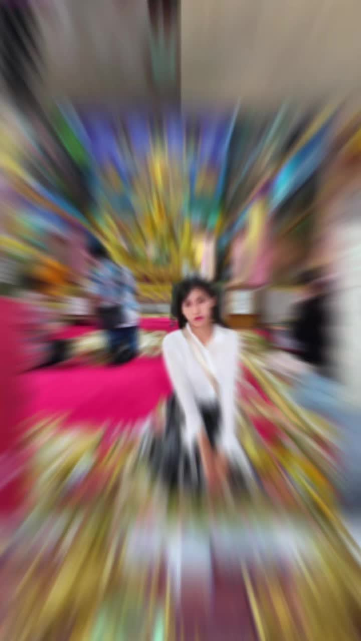 @đżKay Thi Khaingđż(ááŒá°ážáá°áá±áž)