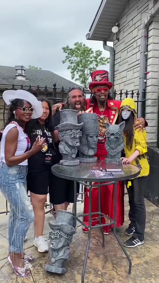 @Bootsy Collins
