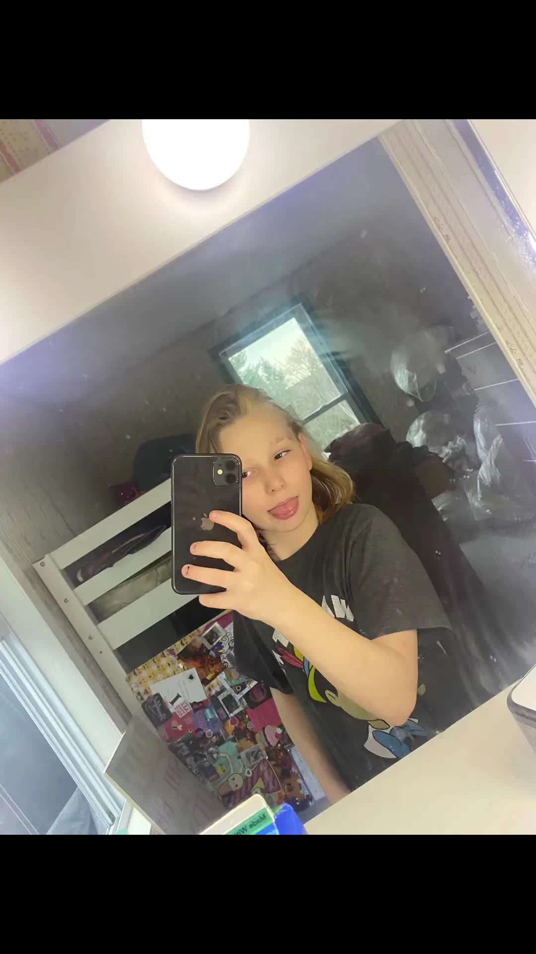 @I post daily baddies