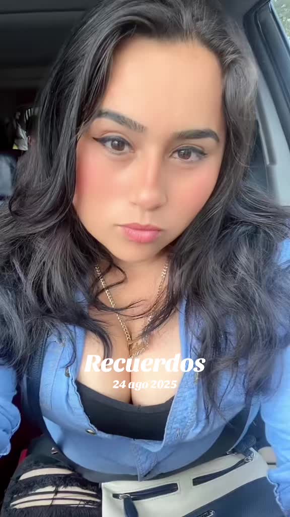 @josselineoro