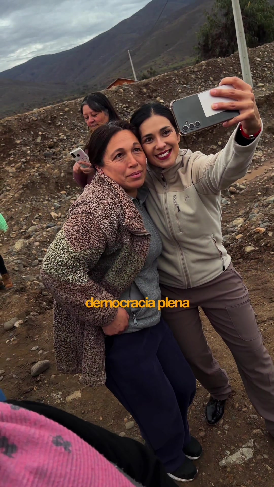@Karol Cariola