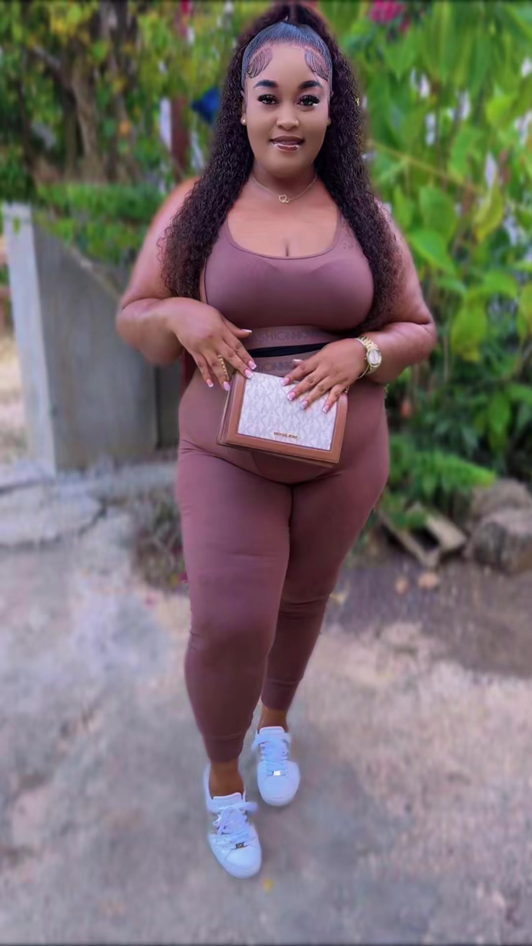 @ᥫ᭡Tameka🌸