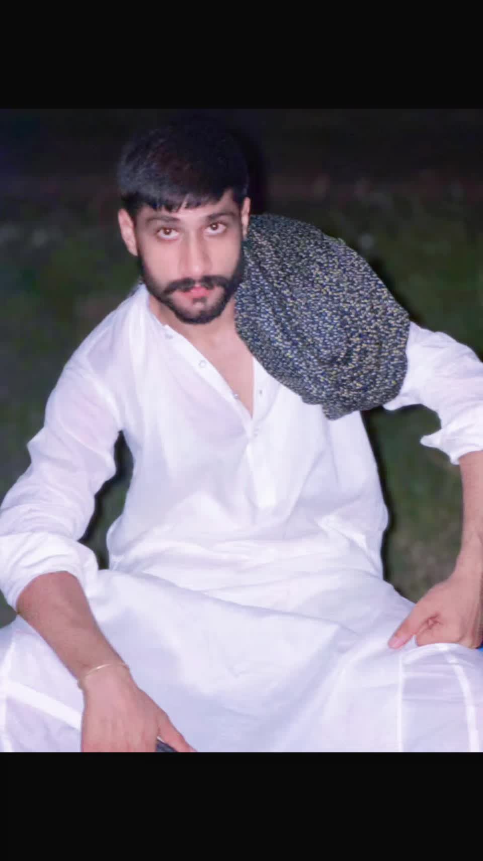 @ملک کاشف💯🦅