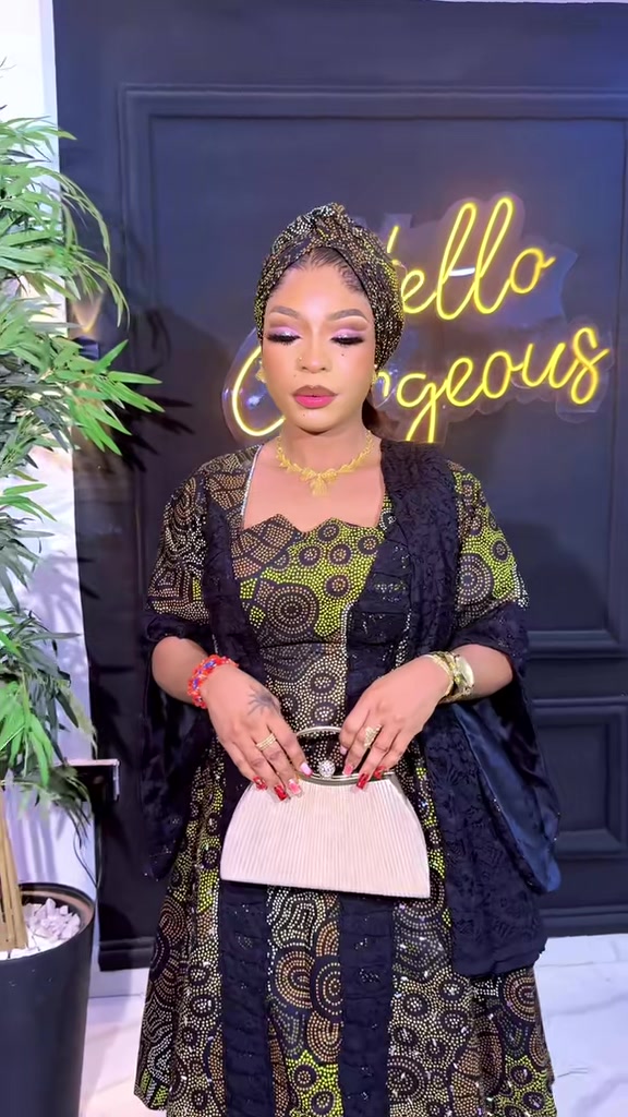 @ayoni_Gold&skincare