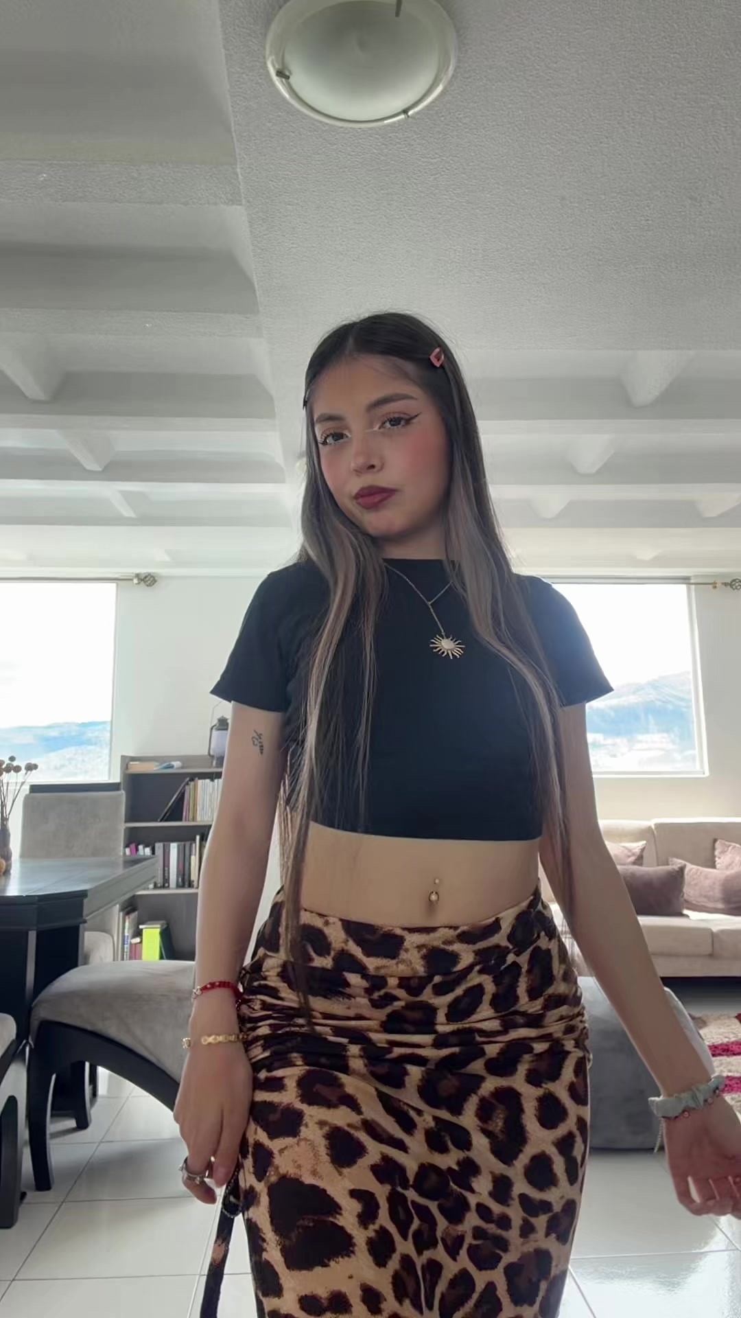 @Thayra