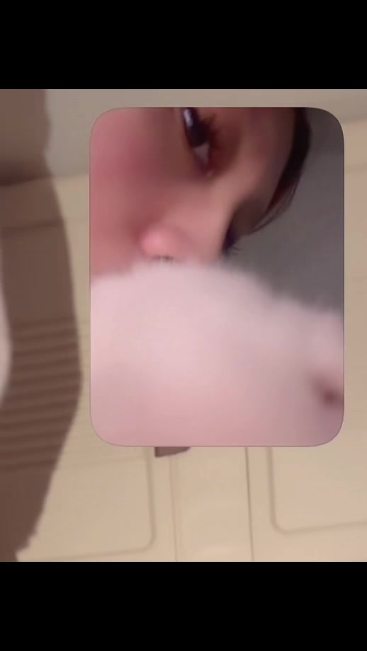 @cola_