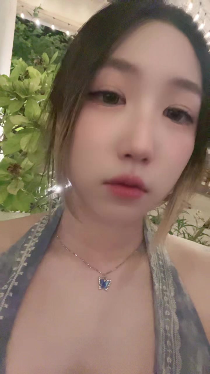 @3ee3ie