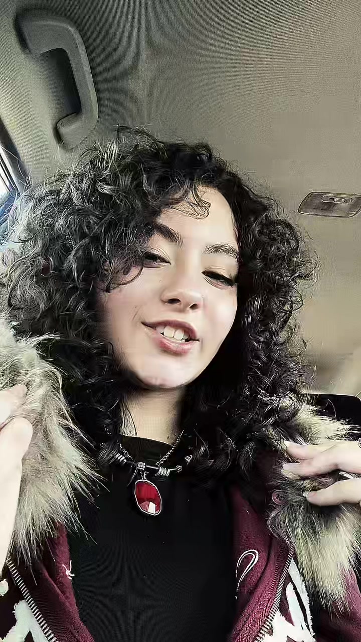 @Bella_Doll